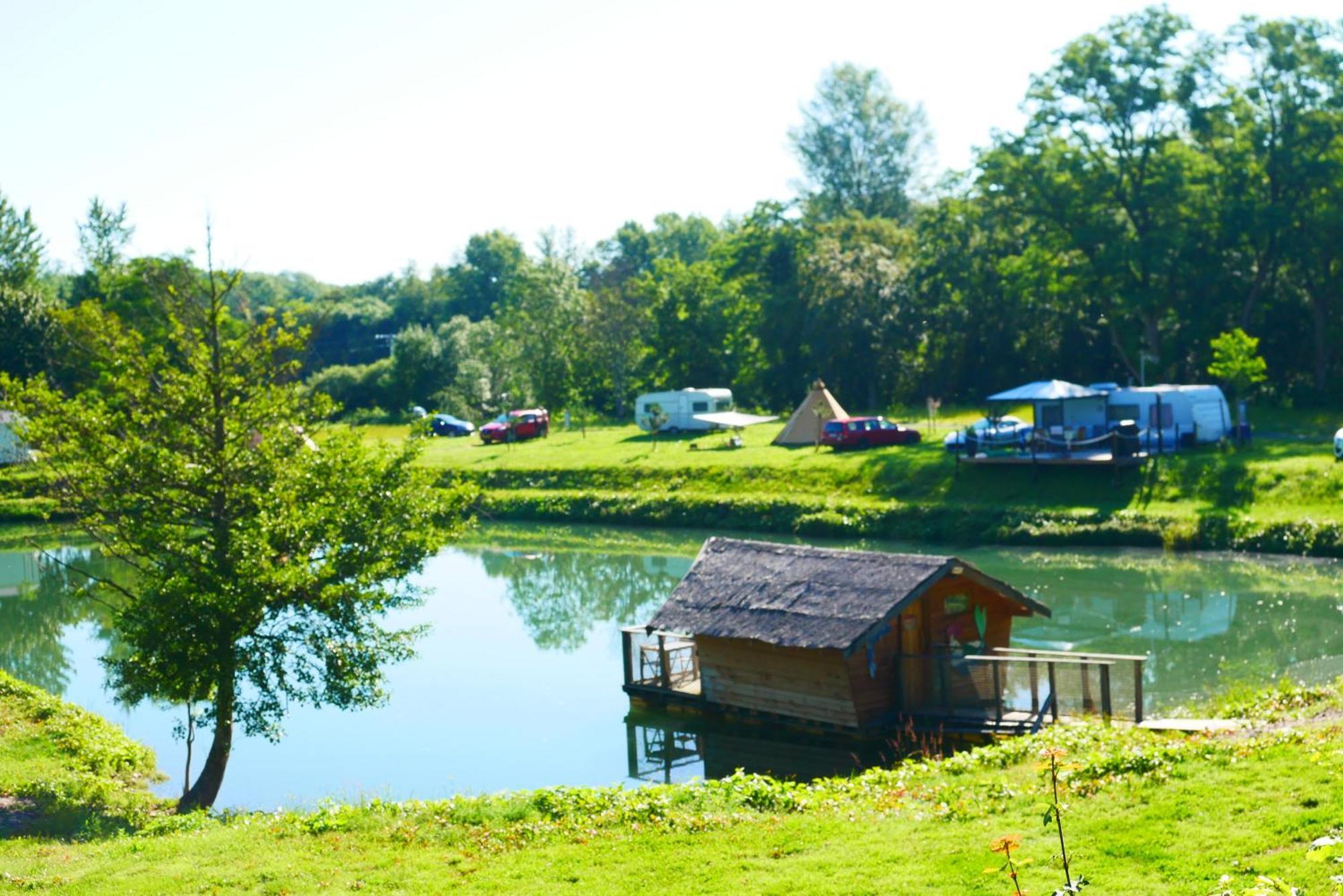Camping Alsace Les Castors Burnhaupt-le-Haut Exterior foto